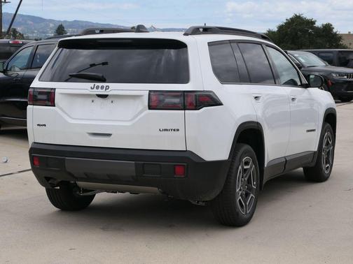 Bright White Clearcoat 2026 Jeep Cherokee Limited