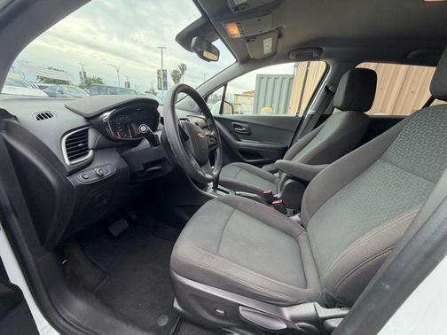 2021 Chevrolet Trax LS