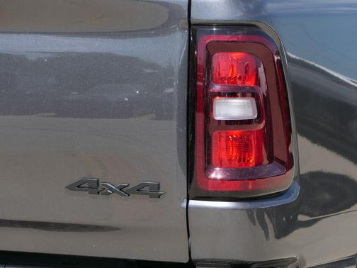 Granite Crystal Metallic Clearcoat 2026 RAM 1500 Laramie