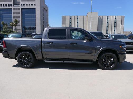 Granite Crystal Metallic Clearcoat 2026 RAM 1500 Laramie