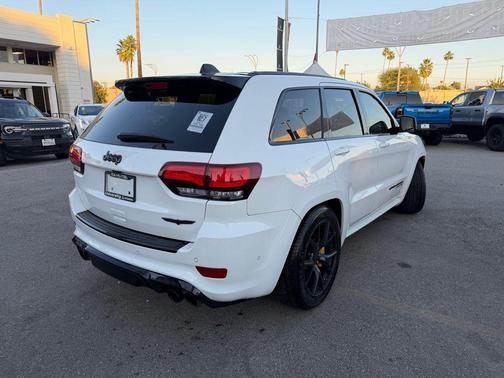 2021 Jeep Grand Cherokee Trackhawk