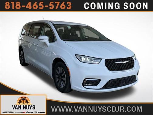 2022 Chrysler Pacifica Hybrid Touring L
