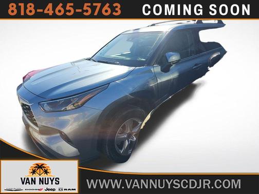 2022 Toyota Highlander LE