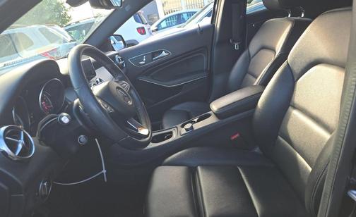 2018 Mercedes-Benz GLA 250 Base