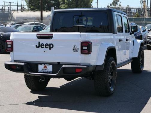 2024 Jeep Gladiator Willys