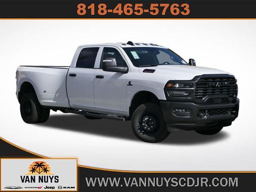 2026 RAM 3500 Tradesman Crew Cab 4x4 8' Box