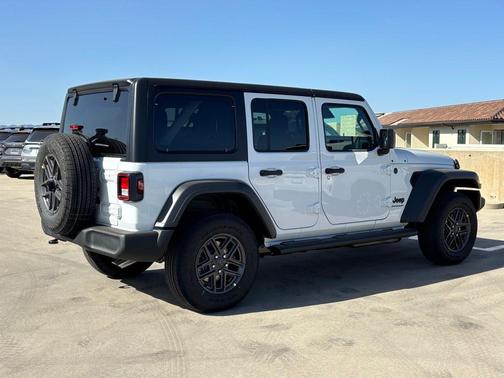 Bright White Clearcoat 2026 Jeep Wrangler Sport S