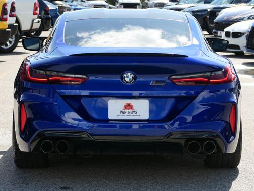 2022 BMW M8 Competition