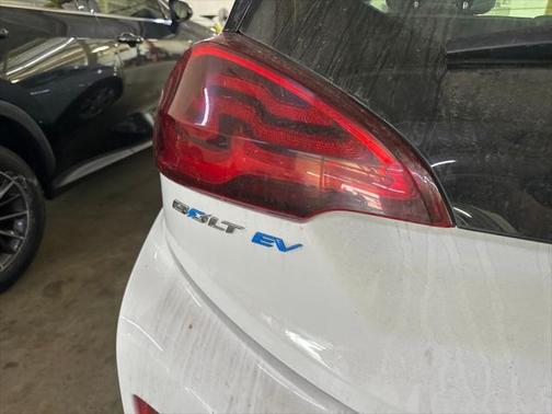 2020 Chevrolet Bolt EV FWD LT