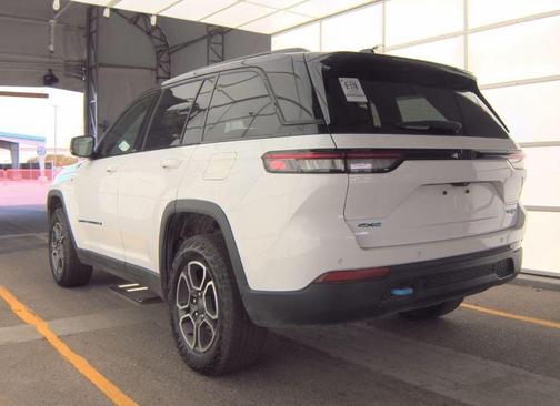 2024 Jeep Grand Cherokee 4xe Trailhawk