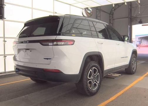2024 Jeep Grand Cherokee 4xe Trailhawk