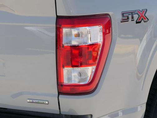 Avalanche 2023 Ford F-150 XL
