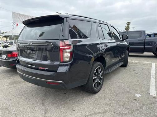 2022 Chevrolet Tahoe 4WD RST