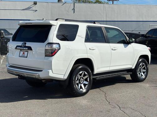 2024 Toyota 4Runner TRD Off Road Premium