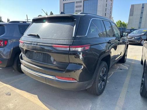 2023 Jeep Grand Cherokee 4xe Base