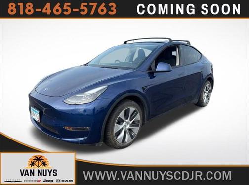 2023 Tesla Model Y Long Range Dual Motor All-Wheel Drive