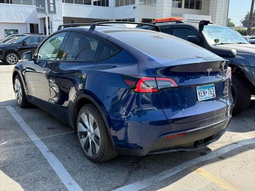 2023 Tesla Model Y Long Range Dual Motor All-Wheel Drive