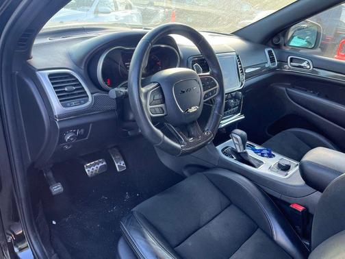 2021 Jeep Grand Cherokee SRT