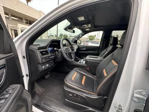 2024 GMC Yukon 4WD AT4