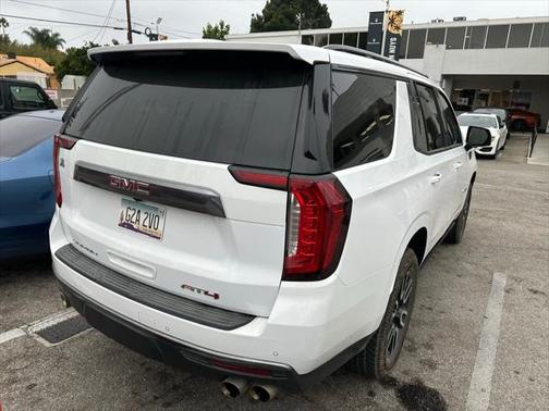 2024 GMC Yukon 4WD AT4