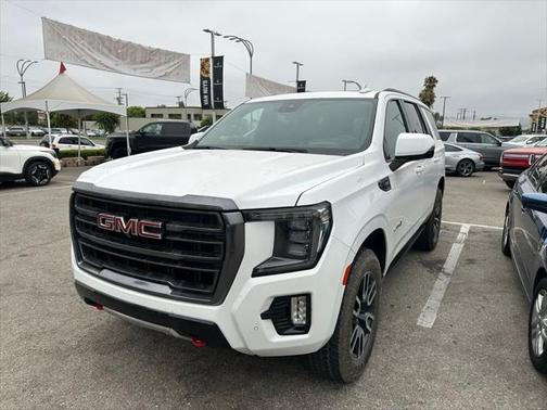 2024 GMC Yukon 4WD AT4