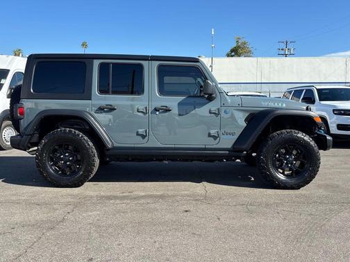 2024 Jeep Wrangler 4xe Willys