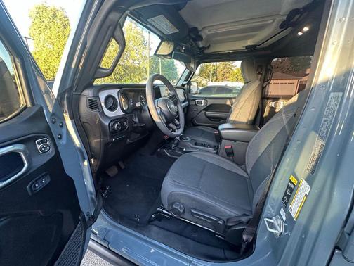 2024 Jeep Wrangler 4xe Willys