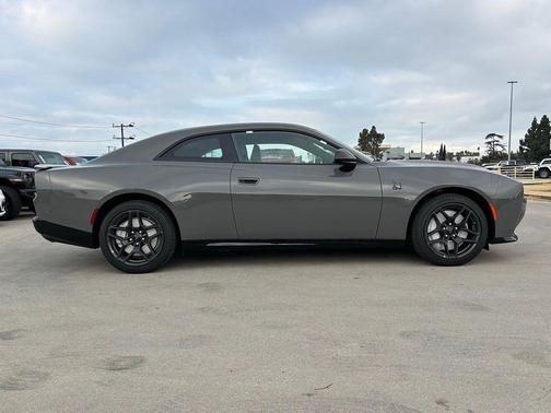 Destroyer Grey Clear Coat 2026 Dodge Charger Scat Pack
