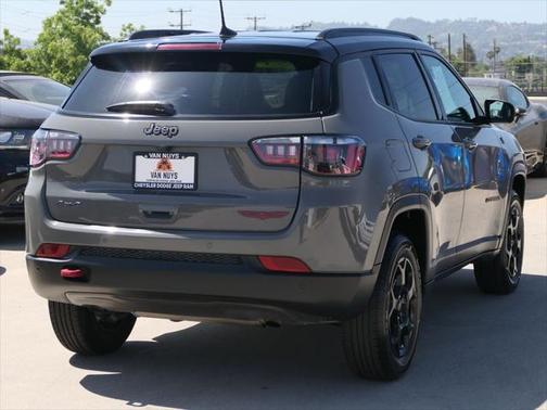 2023 Jeep Compass Trailhawk