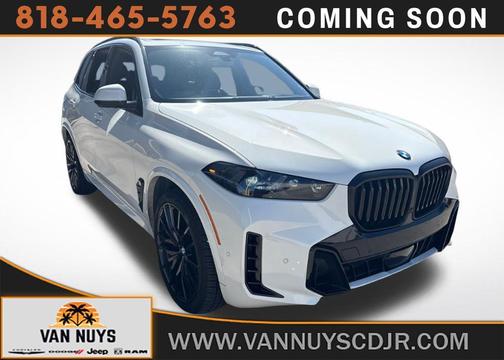 Alpine White 2024 BMW X5 sDrive40i