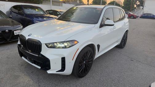 Alpine White 2024 BMW X5 sDrive40i