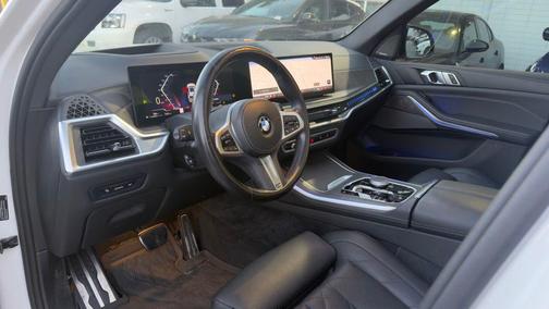 Alpine White 2024 BMW X5 sDrive40i