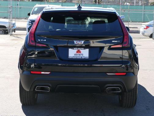 2023 Cadillac XT4 Luxury