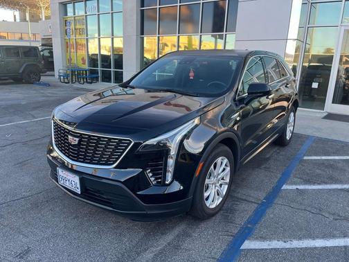 2023 Cadillac XT4 Luxury
