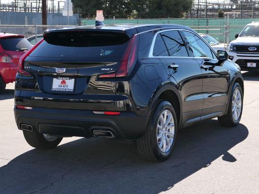 2023 Cadillac XT4 Luxury