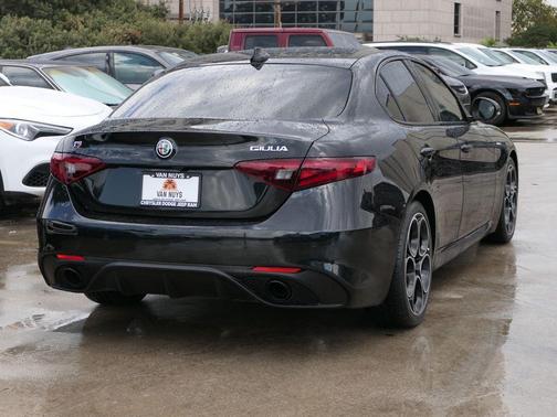 2022 Alfa Romeo Giulia Ti