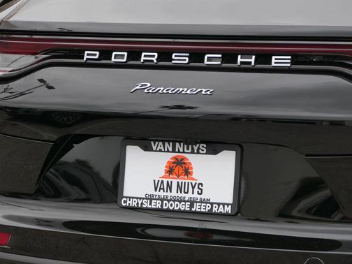 2021 Porsche Panamera 4