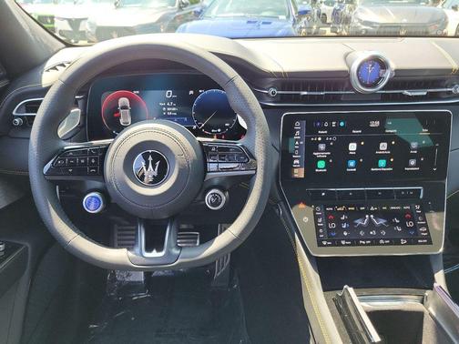 2024 Maserati Grecale Trofeo