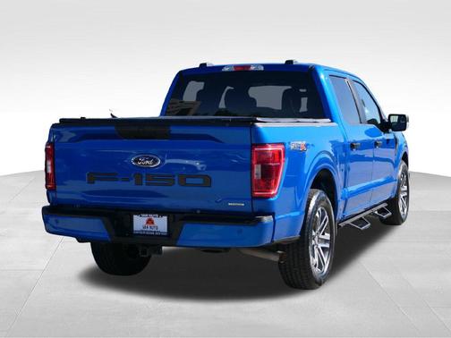 Velocity Blue Metallic 2021 Ford F-150 XL
