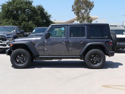 Granite Crystal Metallic Clearcoat 2026 Jeep Wrangler Willys