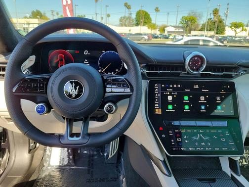 2024 Maserati GranTurismo Trofeo