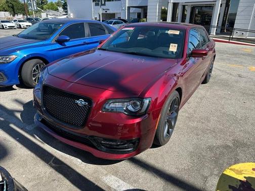 2023 Chrysler 300 C