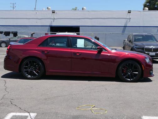 2023 Chrysler 300 C