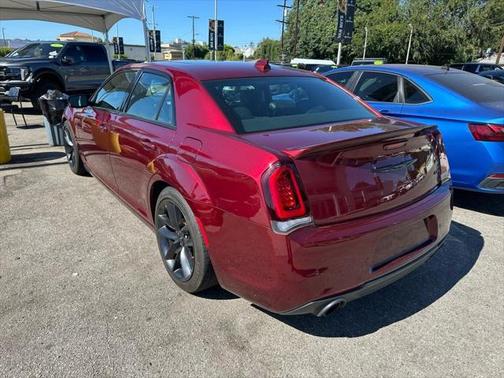 2023 Chrysler 300 C