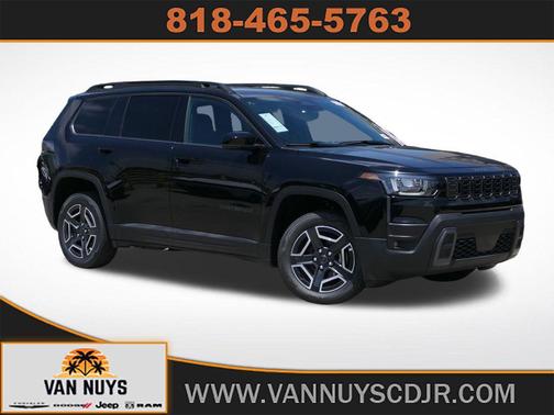 Diamond Black Crystal Pearlcoat 2026 Jeep Cherokee Limited