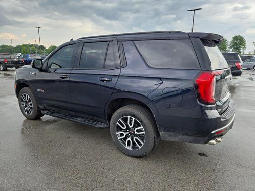 2024 GMC Yukon 4WD AT4