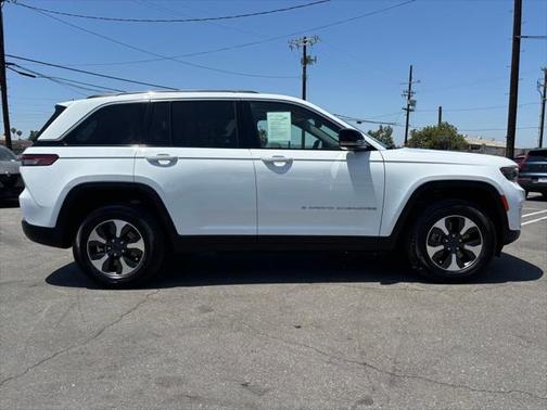 2023 Jeep Grand Cherokee 4xe Base