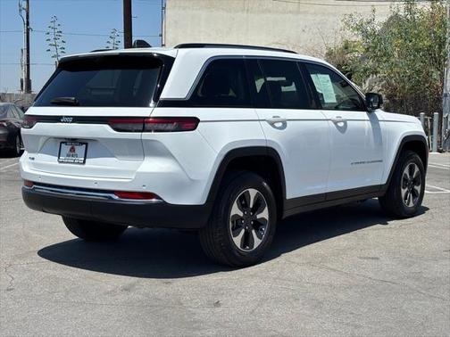 2023 Jeep Grand Cherokee 4xe Base