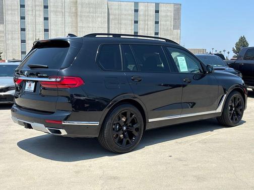 2022 BMW X7 xDrive40i