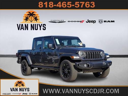 2025 Jeep Gladiator Nighthawk